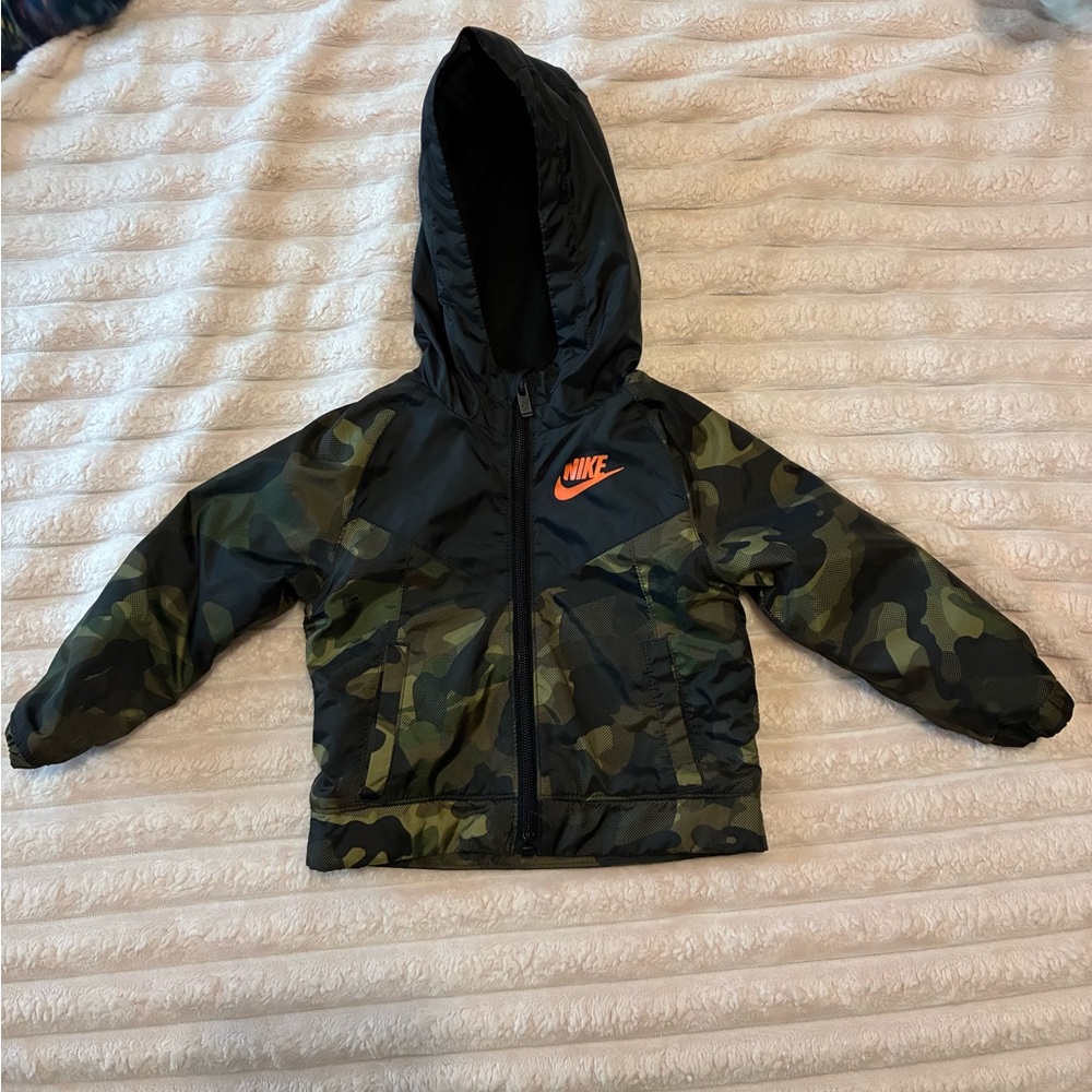 Nike Kids Camo Puffer Jacket - Black and Green